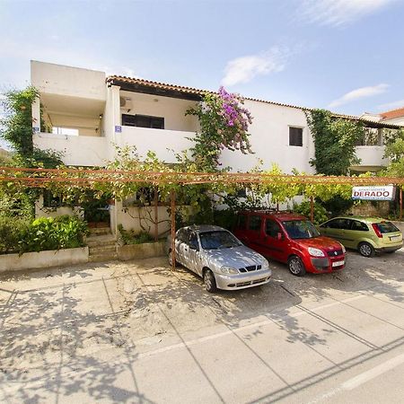 Apartments Derado Supetar Kültér fotó