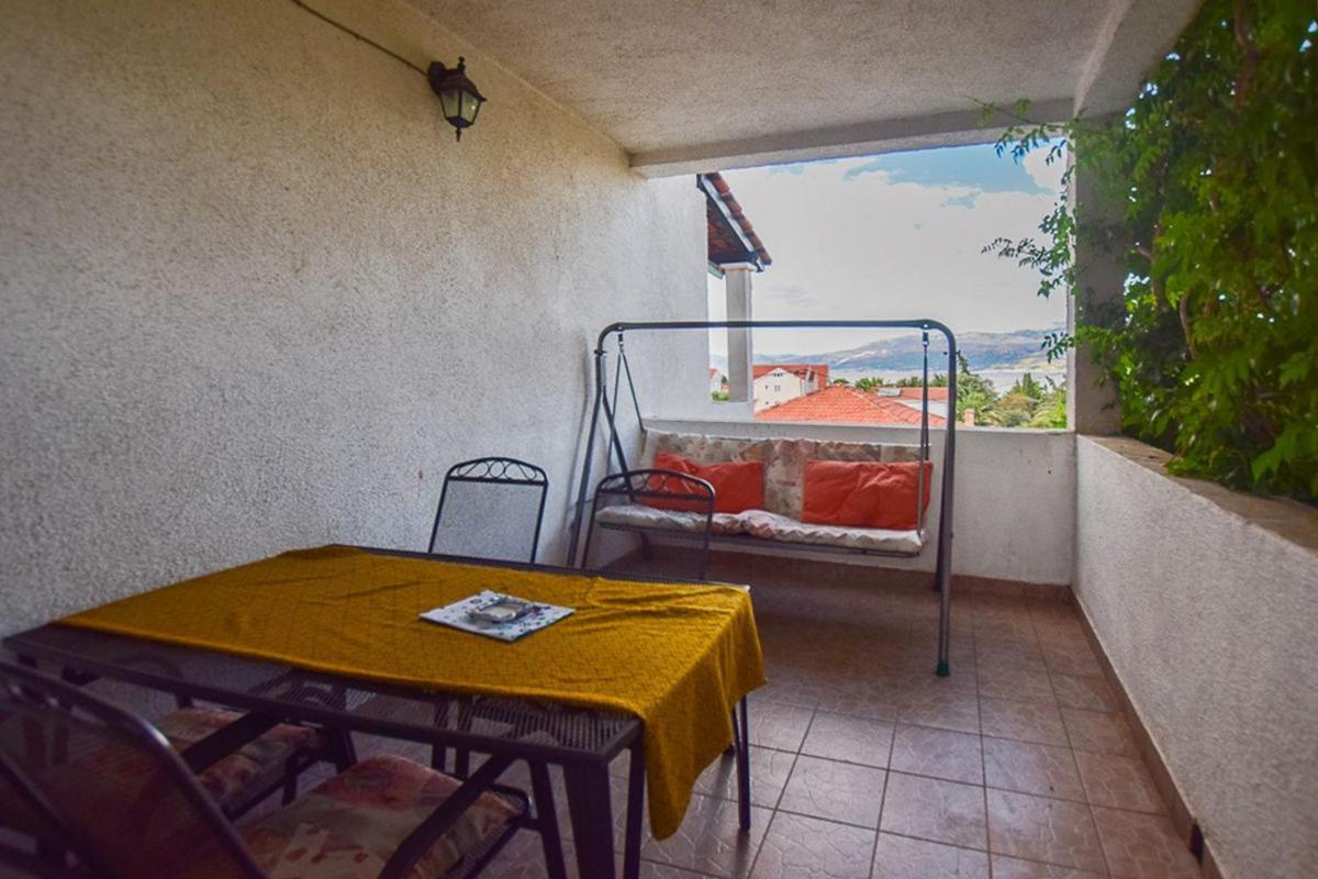 Apartments Derado Supetar Kültér fotó